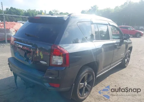 2014 Jeep Compass Latitude из США, поврежденный, VIN 1C4NJDEB4ED530461